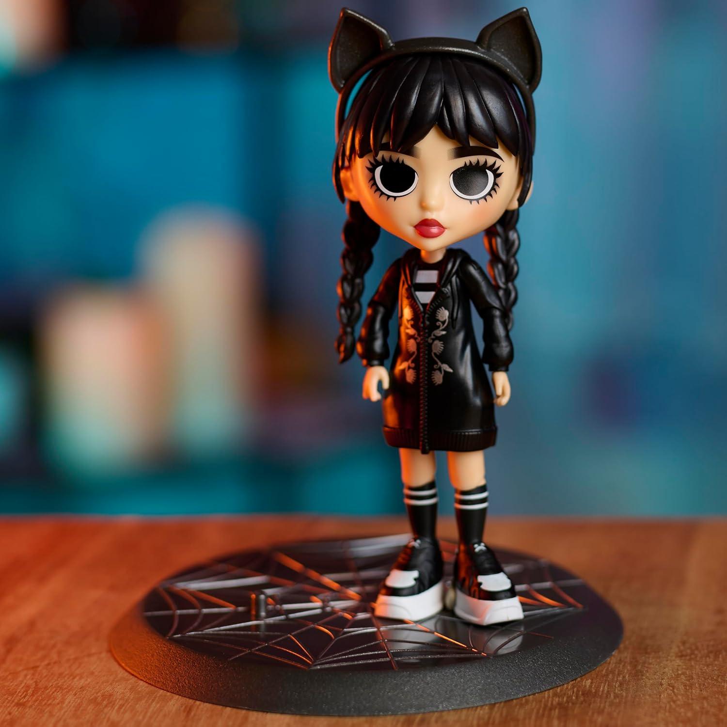 imageWEDNESDAY Deluxe 6inch Articulated Figure 11Pieces Interchangeable Face Plates and Fashion Customizable Collectible Figurine Kids Toys for Ages 3 Up by Just Play